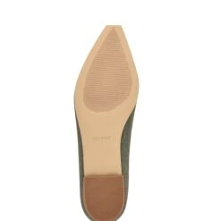 Nine West Hearts Pointy Toe Flats -Nine West Shop 1cb0a258e91945ef92431bf05c9ef8618ac043dc